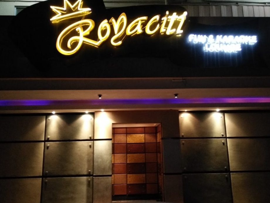 royaciti night club karaoke lounge