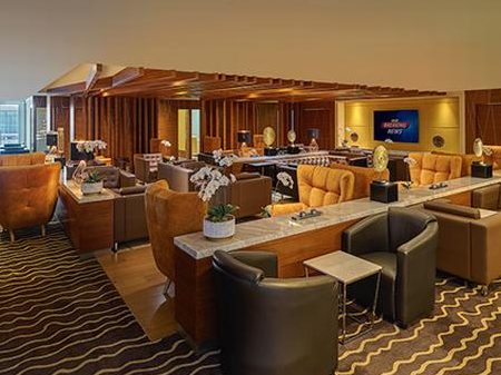 sky suite airport lounge klia terminal 2